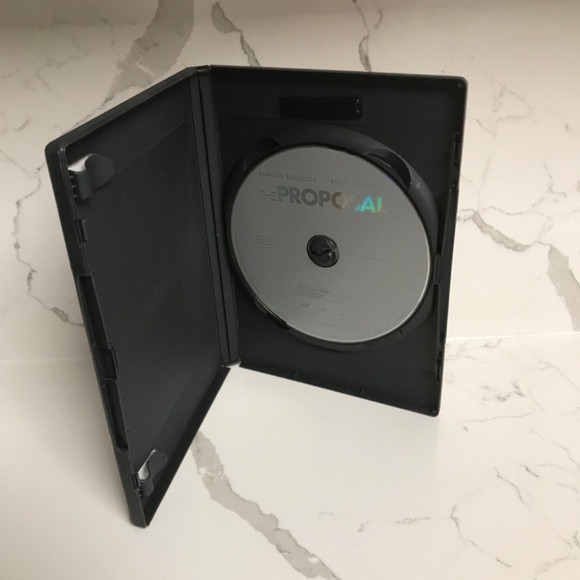 The Proposal DVD 2009 Movie Romantic Comedy - Picture 3 of 3